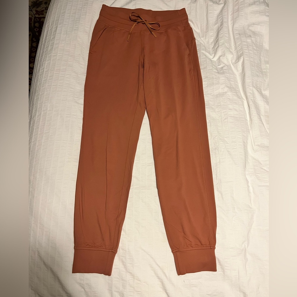 Lululemon Ready to Rulu Joggers